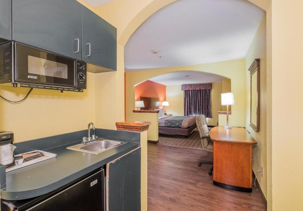 My Home & Suites Madison Ga Exteriör bild